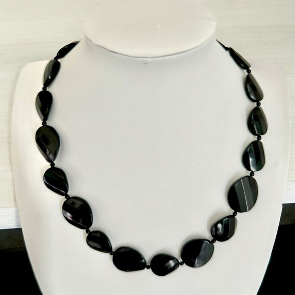 Liz & Co. Black Faceted Oval Bead Statement Piece Necklace - Picture 7 of 15